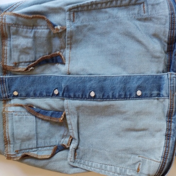 NWOT Prana Classic Stretch Denim Jean Jacket XS Organic Cotton Poly Blend - Picture 4 of 9